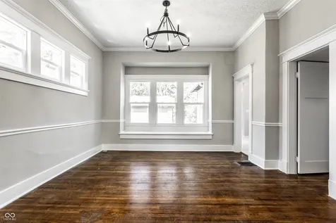 671 N 10th Street Noblesville IN 46060