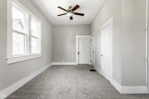 671 N 10th Street Noblesville IN 46060