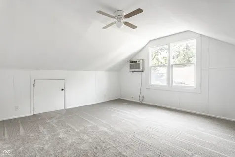 671 N 10th Street Noblesville IN 46060