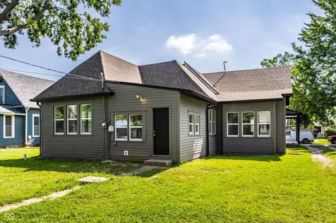 671 N 10th Street Noblesville IN 46060