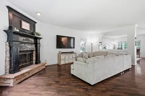 5904 Grand Vista Drive Indianapolis IN 46234