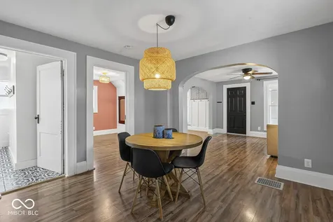 4706 Caroline Avenue Indianapolis IN 46205