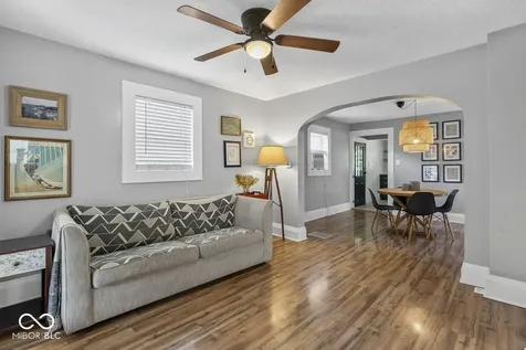 4706 Caroline Avenue Indianapolis IN 46205