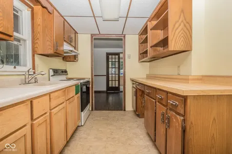 3160 Elizabeth Street Indianapolis IN 46234