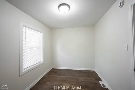 512 N Chester Indianapolis IN 46201