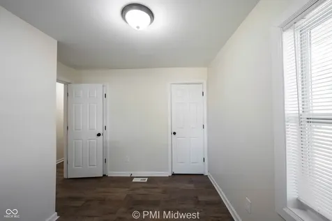 512 N Chester Indianapolis IN 46201