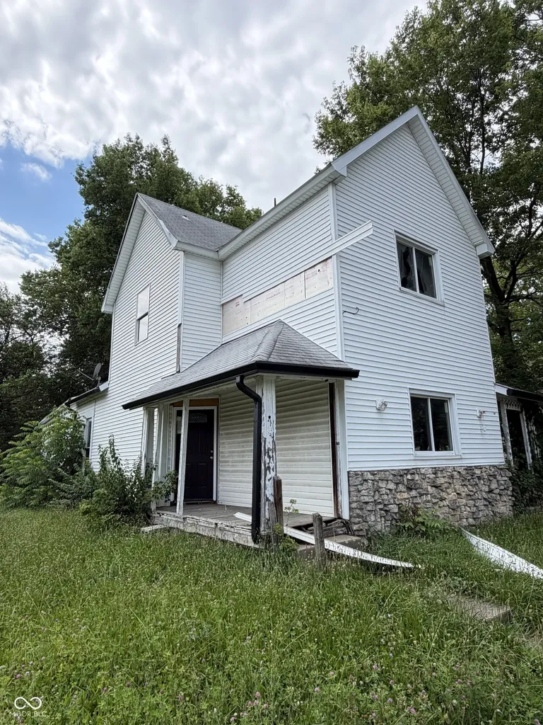 523 S Elliott Street Muncie IN 47305