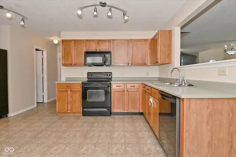 8468 Ash Grove Drive Indianapolis IN 46113