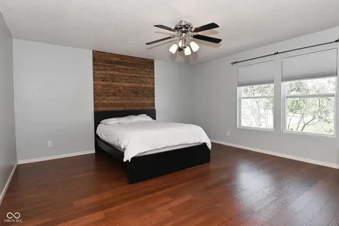 8468 Ash Grove Drive Indianapolis IN 46113