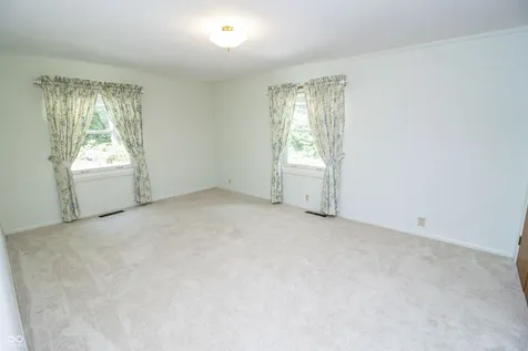 120 White Oaks Street Fishers IN 46038