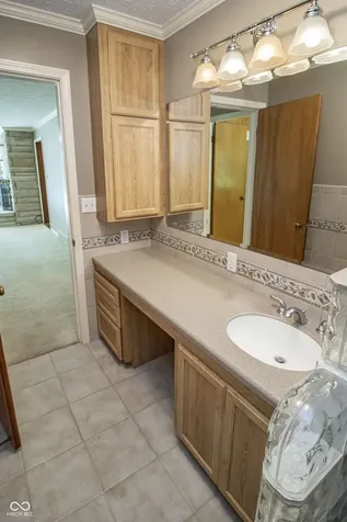120 White Oaks Street Fishers IN 46038