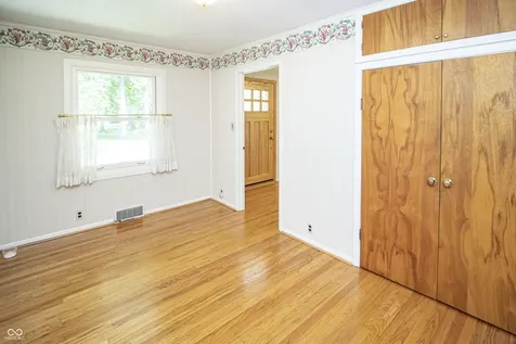 120 White Oaks Street Fishers IN 46038