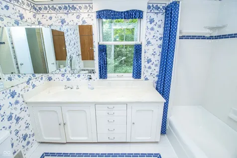 120 White Oaks Street Fishers IN 46038