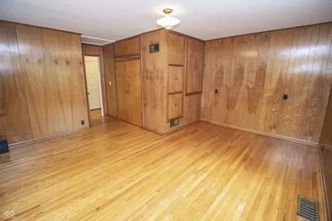 120 White Oaks Street Fishers IN 46038