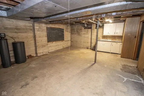 120 White Oaks Street Fishers IN 46038
