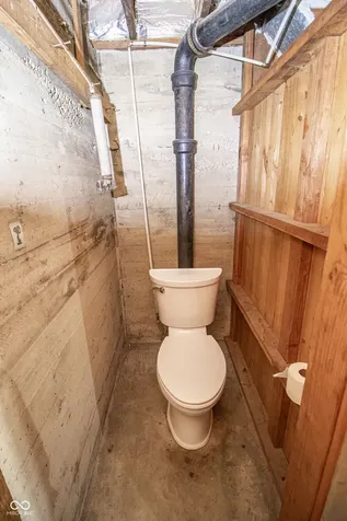120 White Oaks Street Fishers IN 46038
