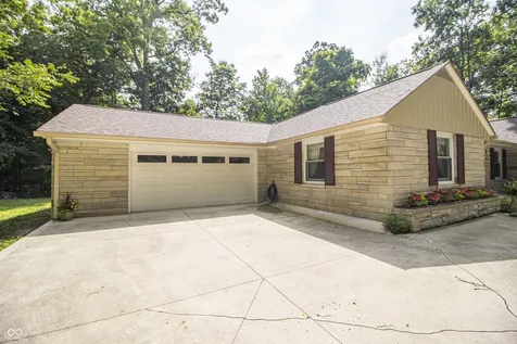 120 White Oaks Street Fishers IN 46038