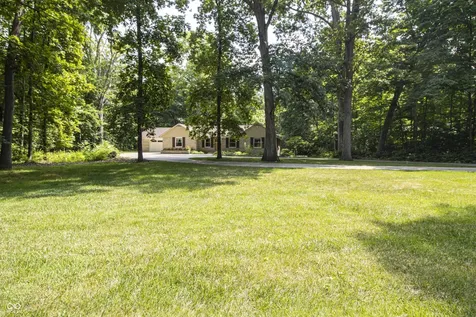 120 White Oaks Street Fishers IN 46038