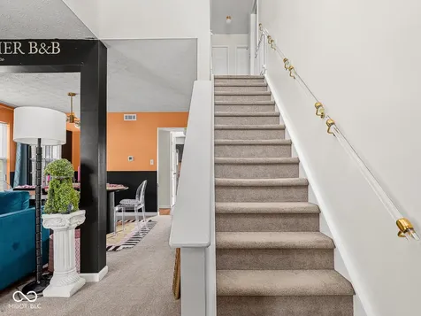 6665 Crestwell Lane Indianapolis IN 46268