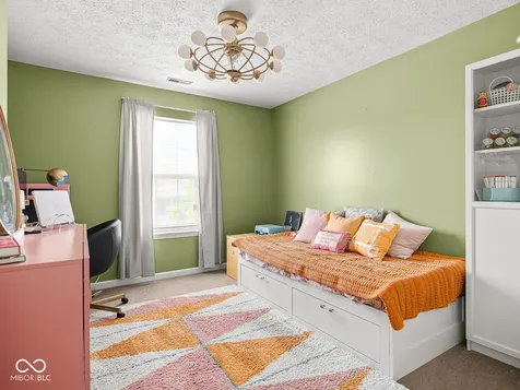 6665 Crestwell Lane Indianapolis IN 46268