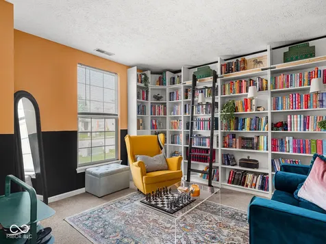6665 Crestwell Lane Indianapolis IN 46268