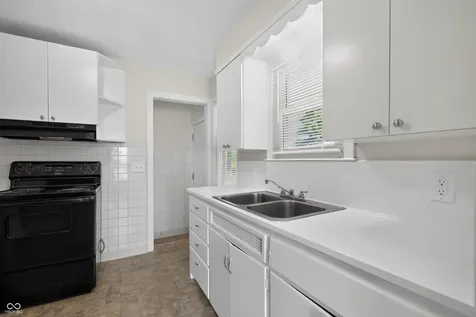 423 Clyde Avenue Indianapolis IN 46201