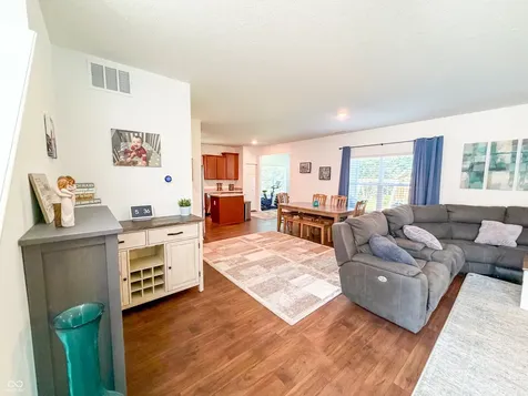 1713 Danielle Road Lebanon IN 46052