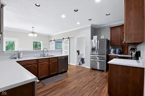 5815 Noble Drive Indianapolis IN 46234