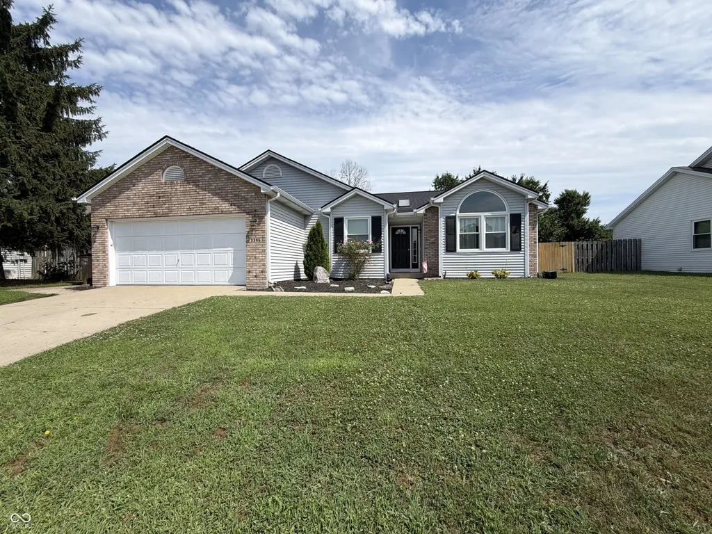 3396 Paddington Drive Columbus IN 47203