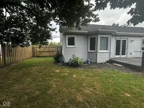 3396 Paddington Drive Columbus IN 47203