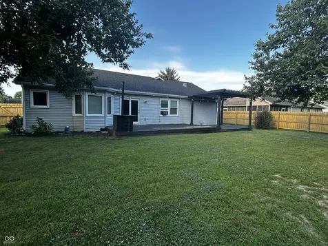 3396 Paddington Drive Columbus IN 47203