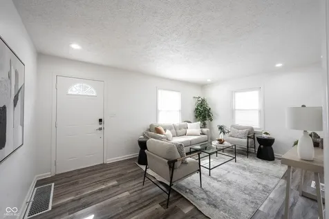 4846 Crittenden Avenue Indianapolis IN 46205