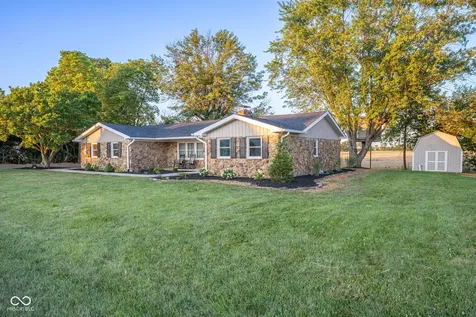 1639 N Buck Creek Greenfield IN 46140