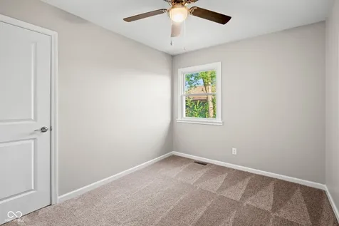 1639 N Buck Creek Greenfield IN 46140