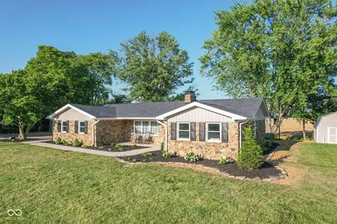 1639 N Buck Creek Greenfield IN 46140