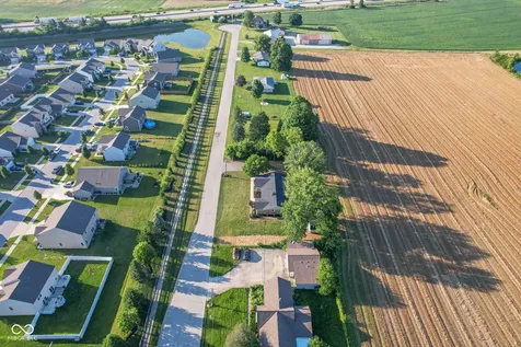 1639 N Buck Creek Greenfield IN 46140