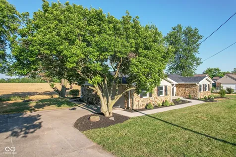 1639 N Buck Creek Greenfield IN 46140