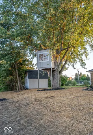 1639 N Buck Creek Greenfield IN 46140
