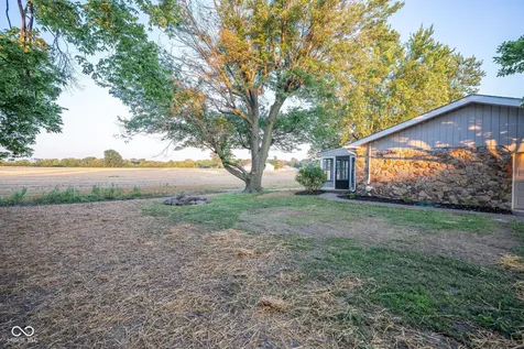 1639 N Buck Creek Greenfield IN 46140