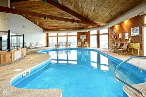 102 Clarendon Drive Noblesville IN 46062