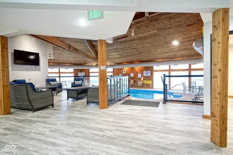 102 Clarendon Drive Noblesville IN 46062