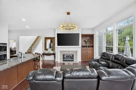 13357 Dumbarton Street Carmel IN 46032