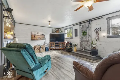4146 Senour Road Indianapolis IN 46239