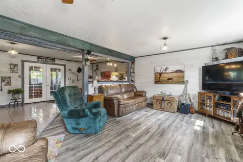 4146 Senour Road Indianapolis IN 46239