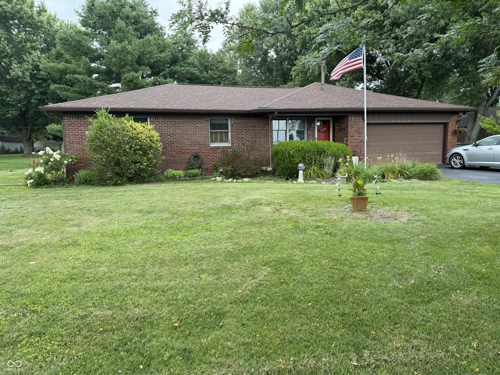 1755 Leerkamp Drive Franklin IN 46131