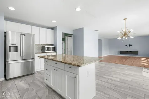 5307 Misthaven Lane Greenwood IN 46143