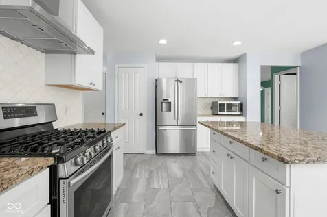 5307 Misthaven Lane Greenwood IN 46143