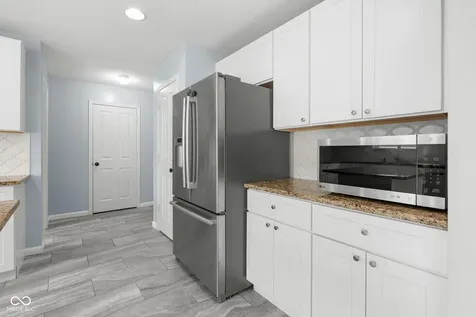 5307 Misthaven Lane Greenwood IN 46143