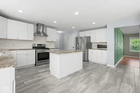 5307 Misthaven Lane Greenwood IN 46143