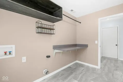 5307 Misthaven Lane Greenwood IN 46143
